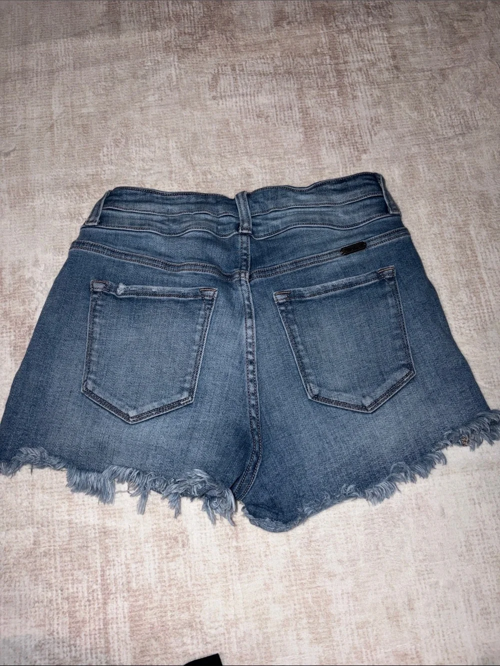 Kancan lighter wash denim shorts